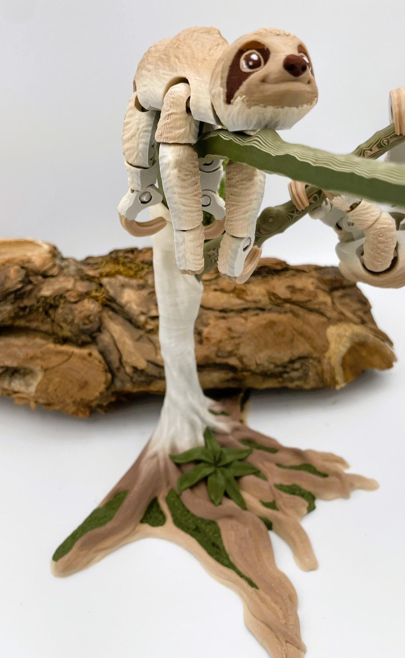 3D-gedrucktes bewegliches Faultier – optional mit Baum