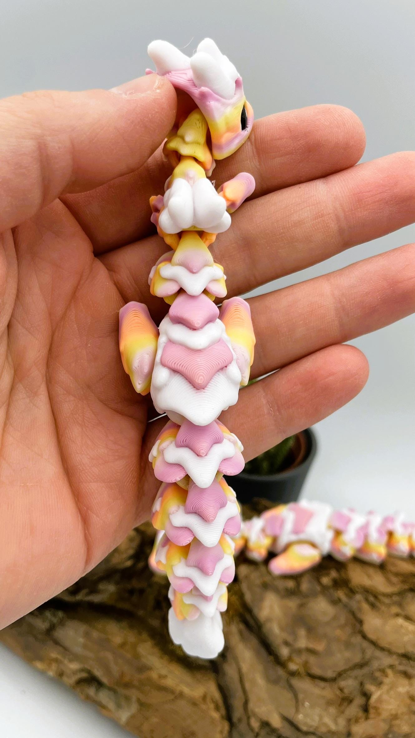 Baby Atria – Der kleine sternenklare Traumdrache– Beweglicher 3D-gedruckter Drache - verschiedene Farben