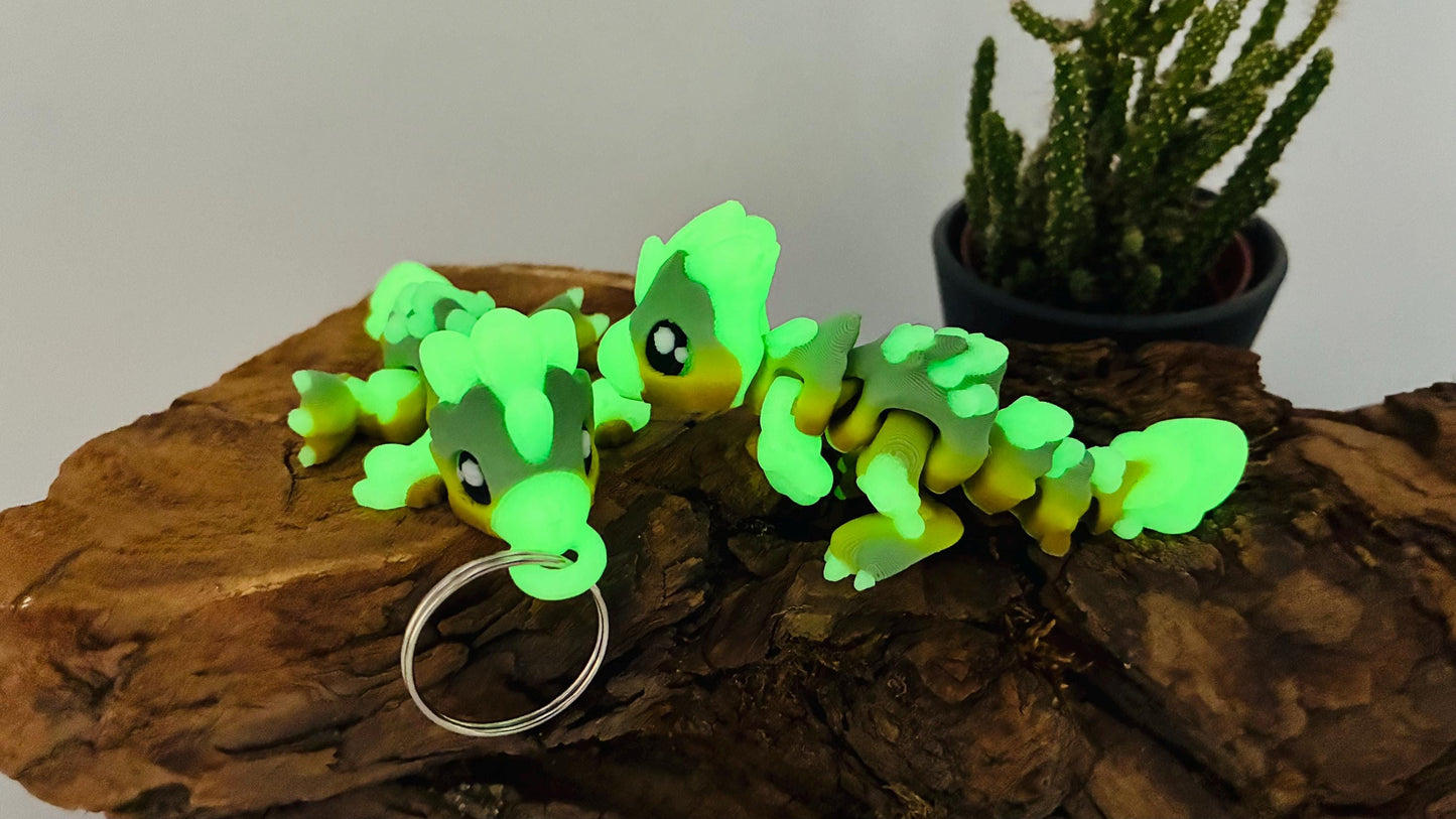 Flexi Mini Velociraptor – 3D-gedruckt | Optional als Schlüsselanhänger | Nachtleuchtend | Matcha Farben