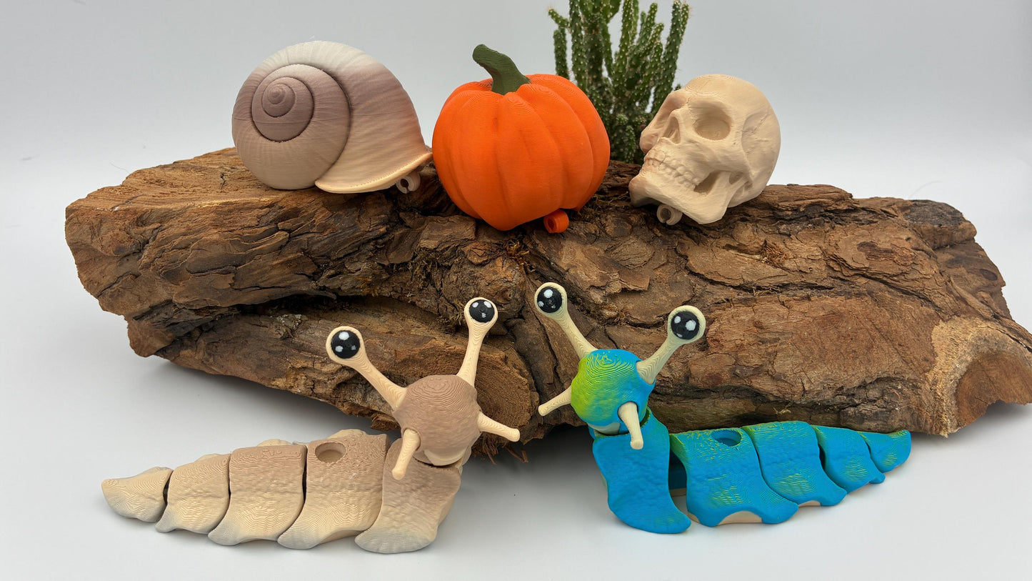 3D-gedruckte Schnecke – beweglich, austauschbares Schneckenhaus (Kürbis/Schädel), Geschenkidee, Herbst- & Halloween-Deko