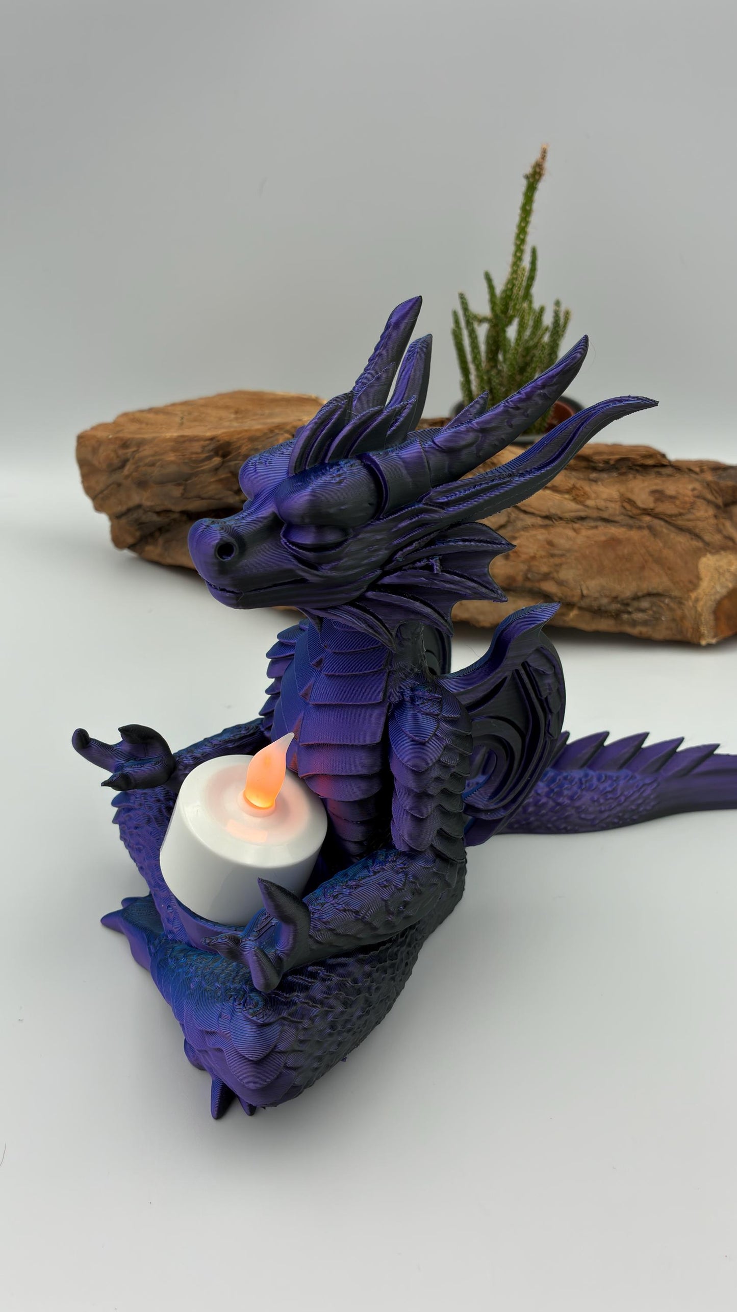 Mystischer meditierender Drache – 3D-gedruckter LED-Teelichthalter / Fantasy-Deko – handgemacht in Wunschfarbe