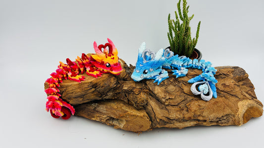 1.) Beweglicher Baby-Liebesdrache – Light & Dark Edition | 3D gedruckt | Fantasy Deko Geschenk