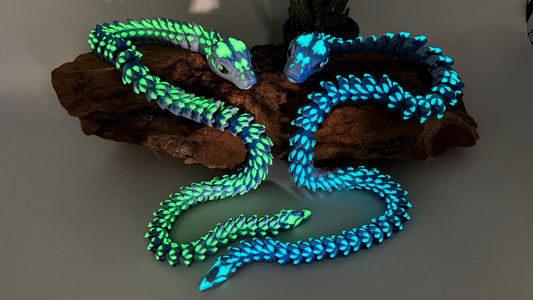 Mystische Edelstein-Schlange – Beweglich & Detailreich | Kristall Schlange | Nachtleuchted | Sternzeichen