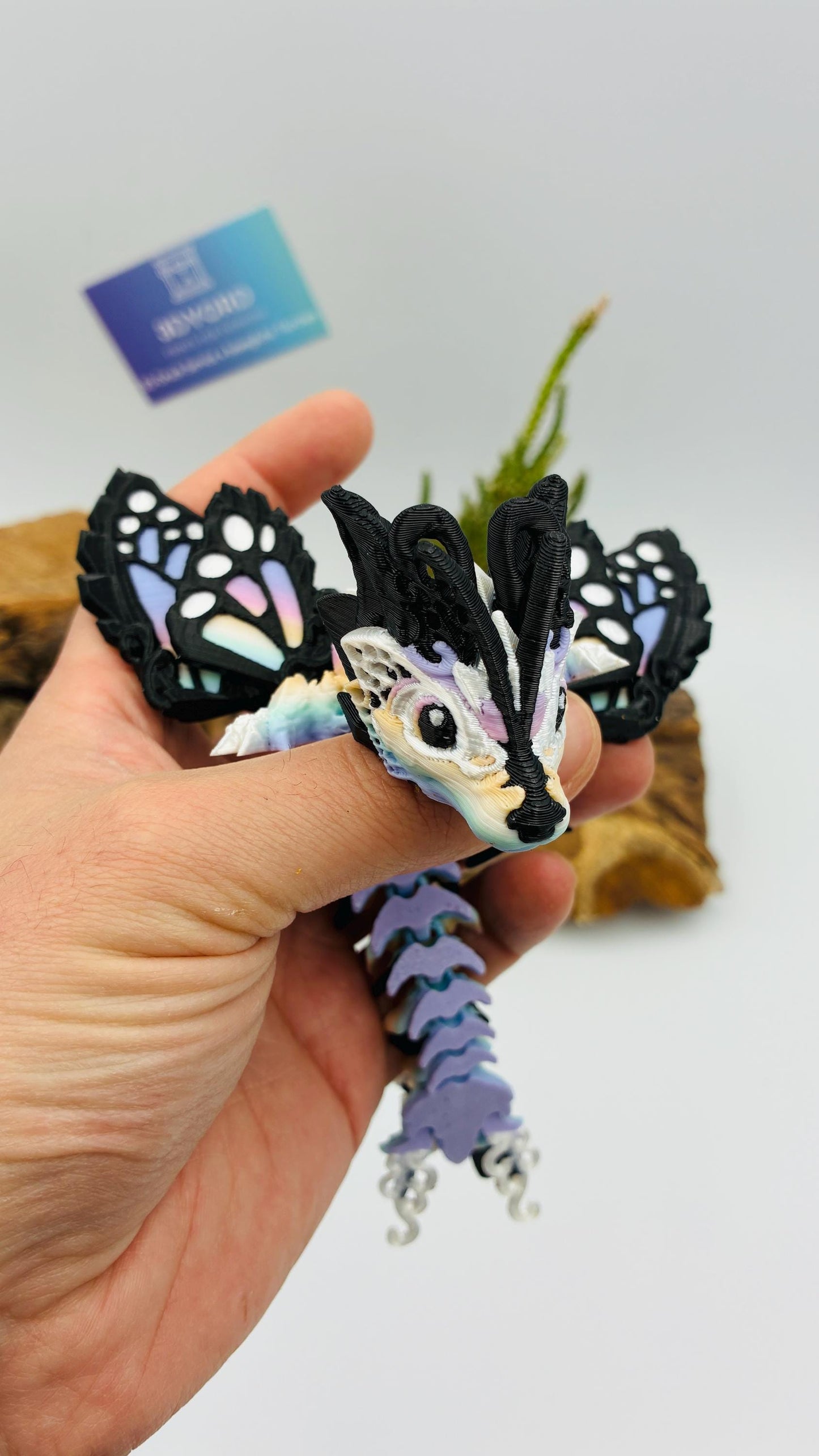 Baby Fee Wolf Drache mit mystischen Flügeln – Beweglicher 3D-gedruckter Drache - Magisches Geschenk
