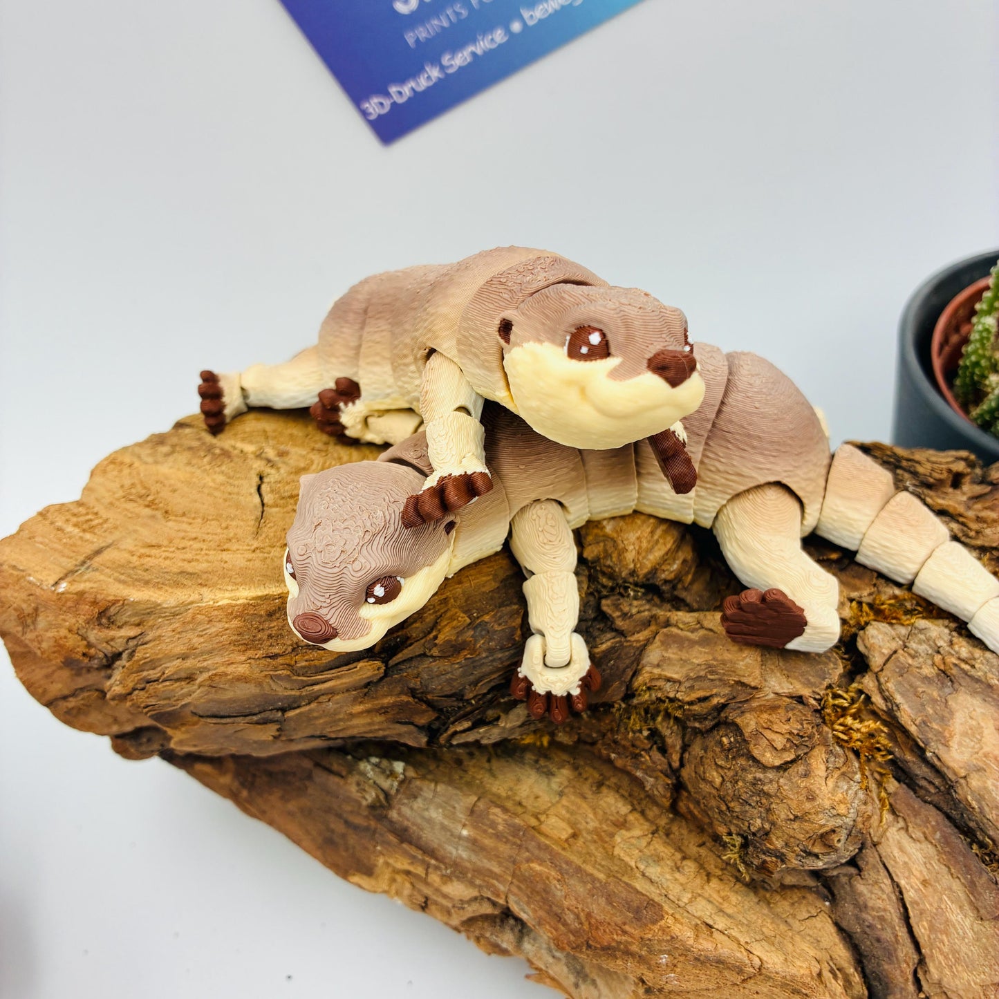 Beweglicher 3D-gedruckter Otter – Flexi Tierfigur in Wunschfarbe & 3 Größen