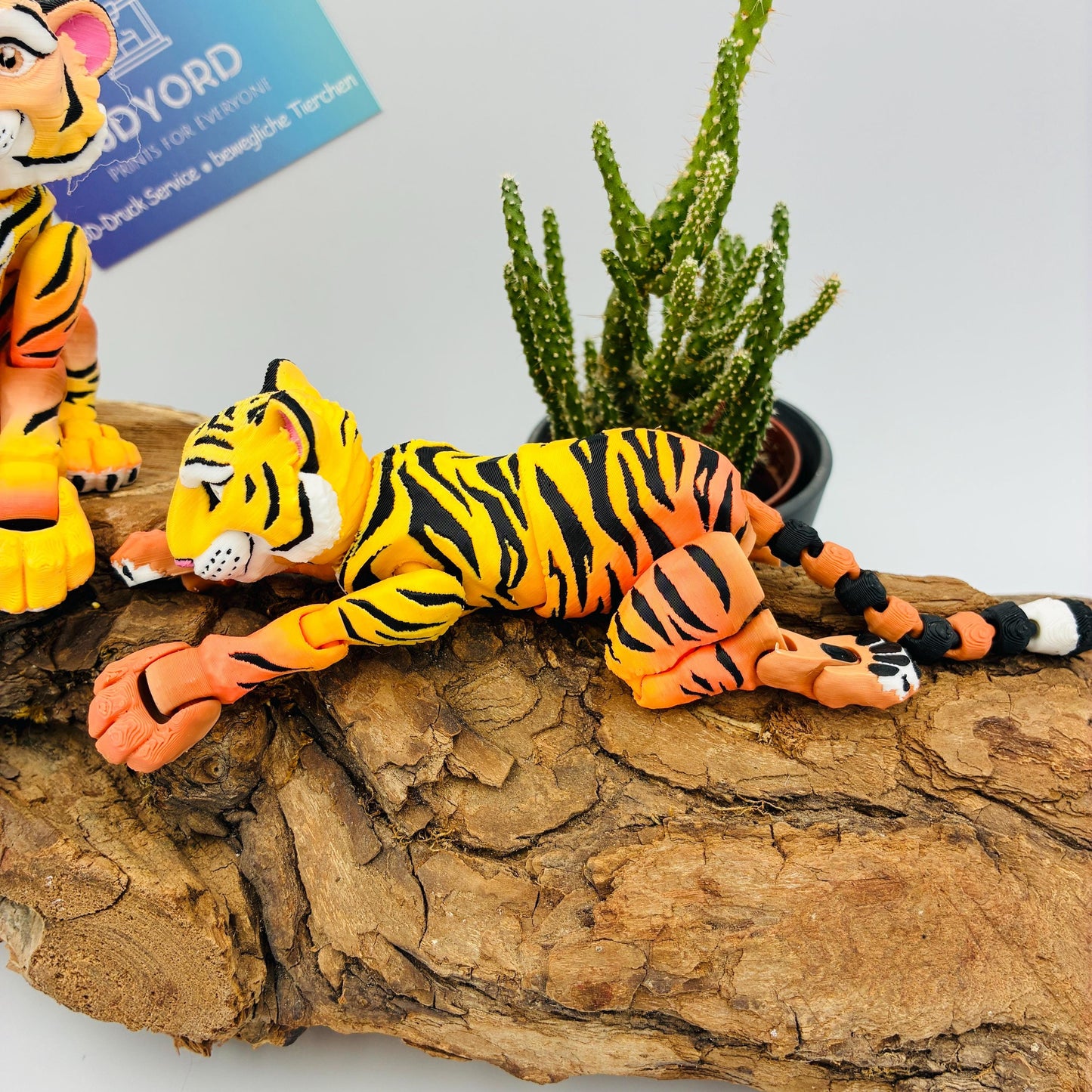 Beweglicher 3D gedruckter Tiger | Flexi Tiger in Wunschfarbe | Fidget Geschenk für Tierliebhaber | auch als Säbelzahntiger