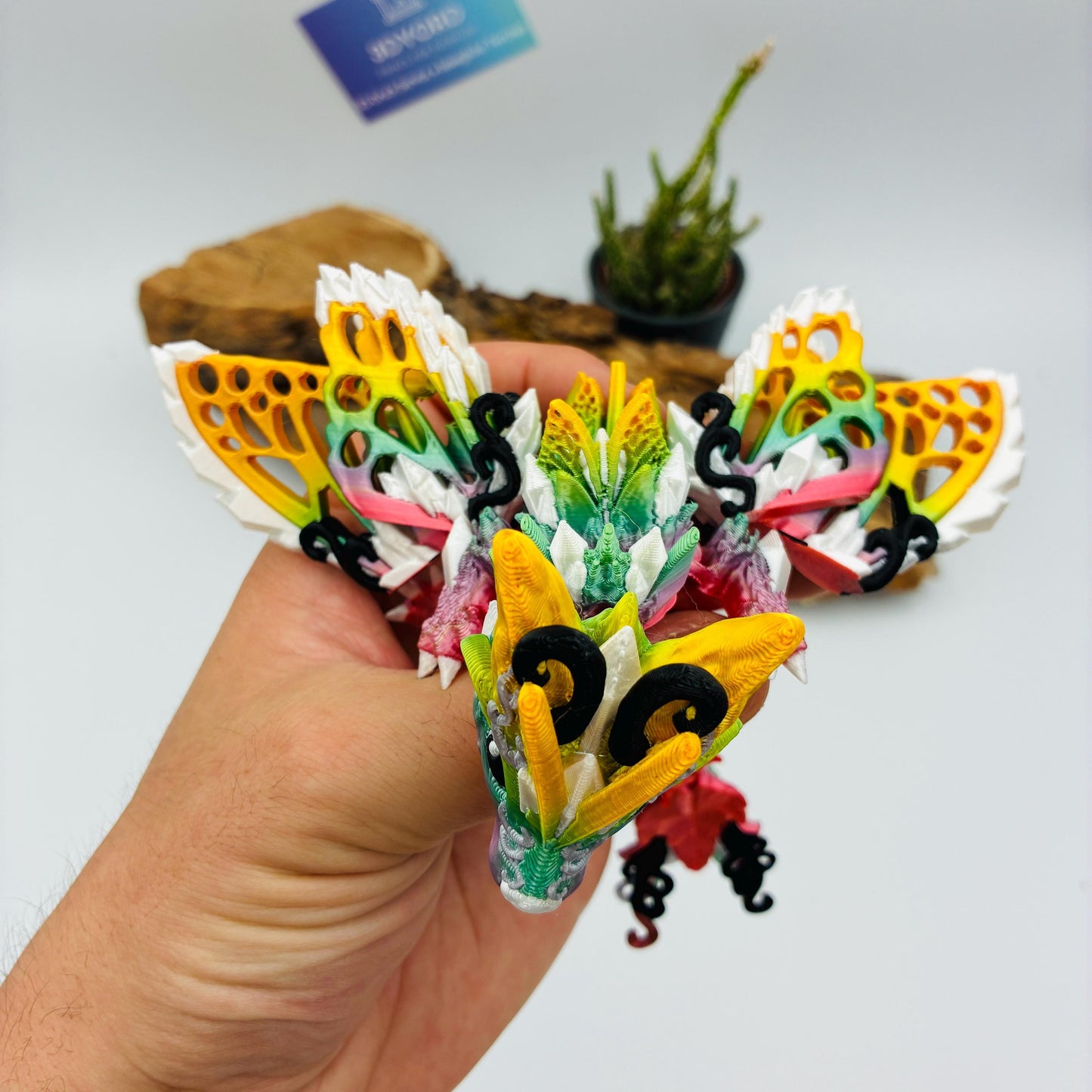 Baby Fee Wolf Drache mit mystischen Flügeln – Beweglicher 3D-gedruckter Drache - Magisches Geschenk