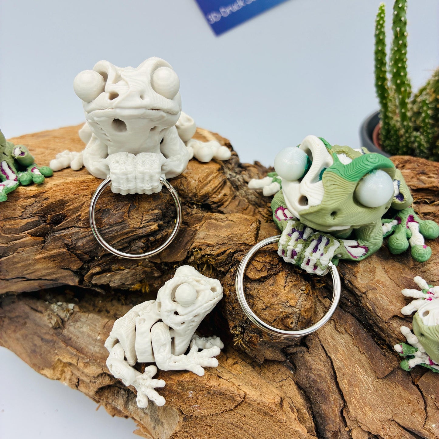 Beweglicher Skelett Frosch 3D Druck – Nachtleuchtender Zombie Frosch, Halloween Deko, Mini Frosch & Schlüsselanhänger