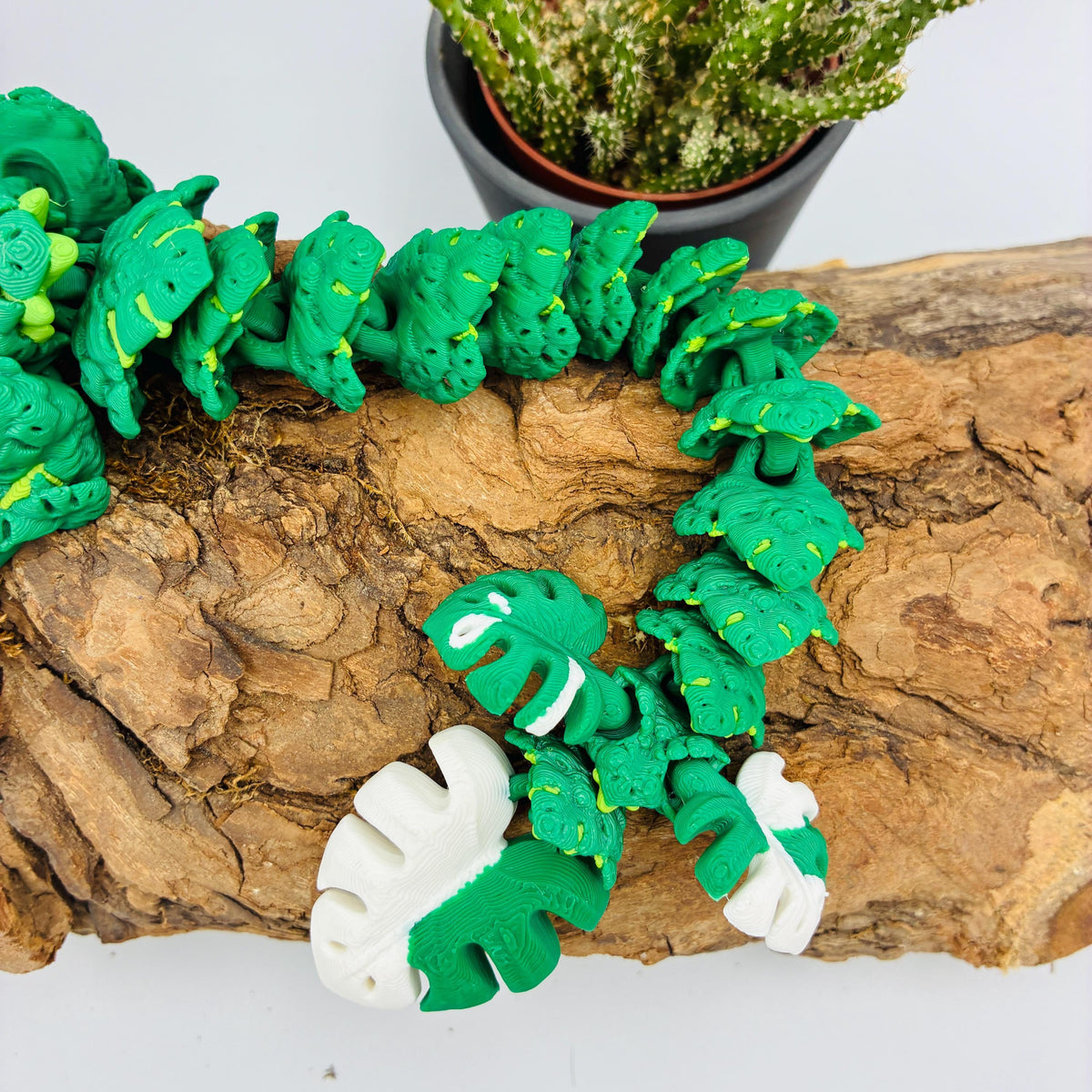 Beweglicher Monstera Drache & Baby – 3D-gedruckte Plant Dragon Figur – flexible Fantasy Deko – Geschenk für Pflanzenfans